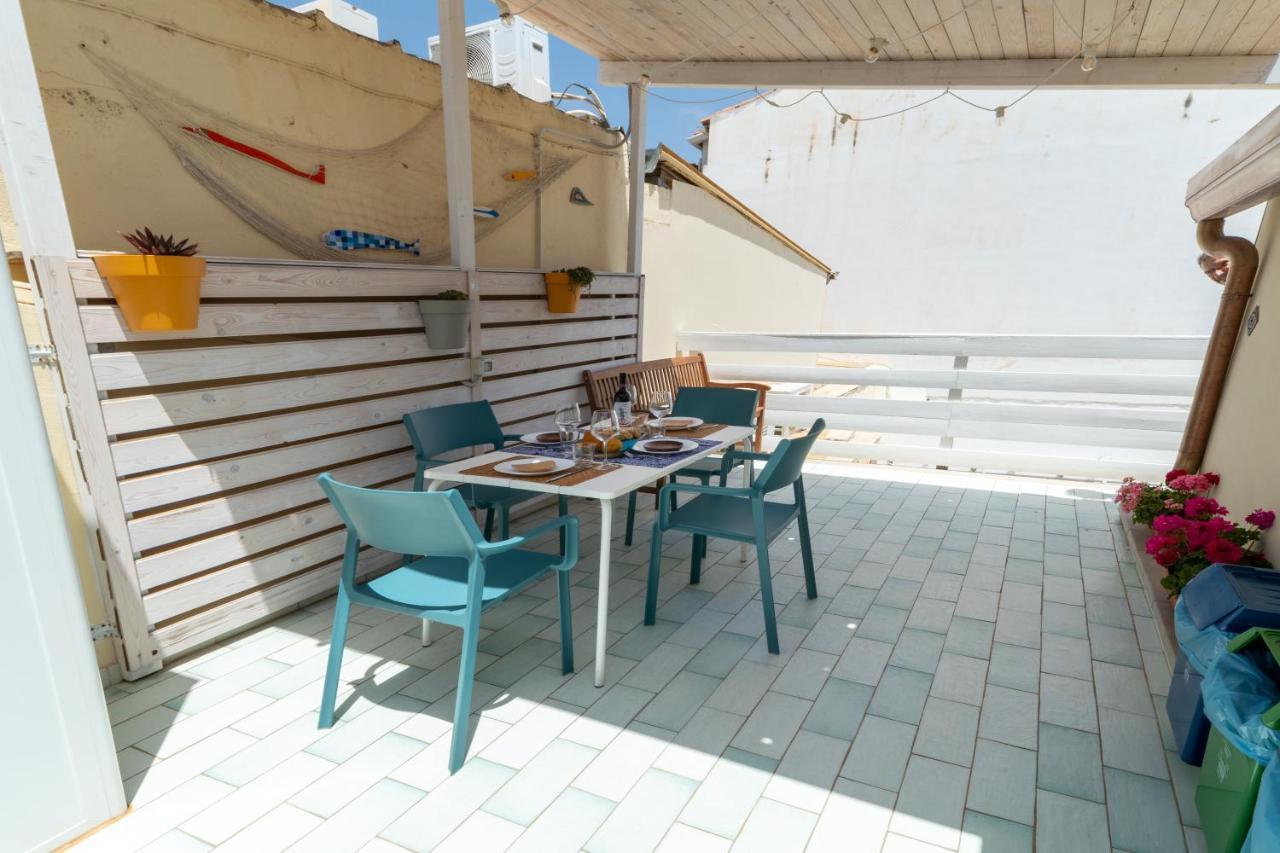 Appartamento Saltwater Con Parcheggio Privato Marina di Ragusa Esterno foto