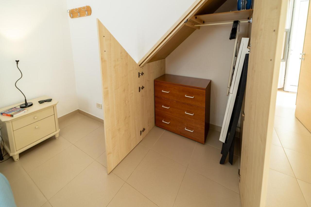 Appartamento Saltwater Con Parcheggio Privato Marina di Ragusa Esterno foto