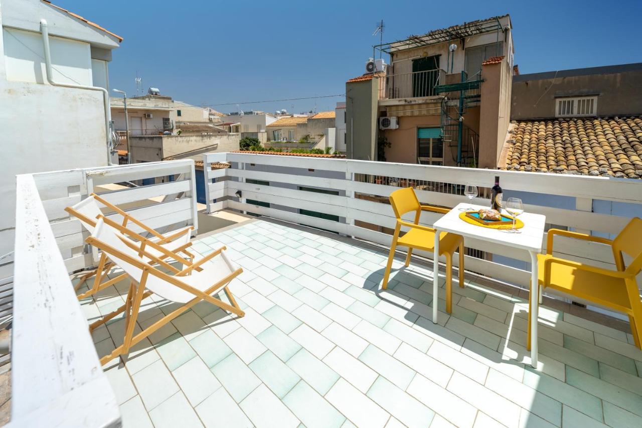 Appartamento Saltwater Con Parcheggio Privato Marina di Ragusa Esterno foto
