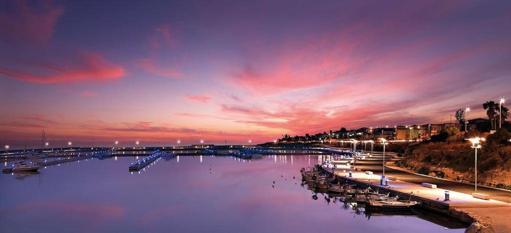 Appartamento Saltwater Con Parcheggio Privato Marina di Ragusa Esterno foto