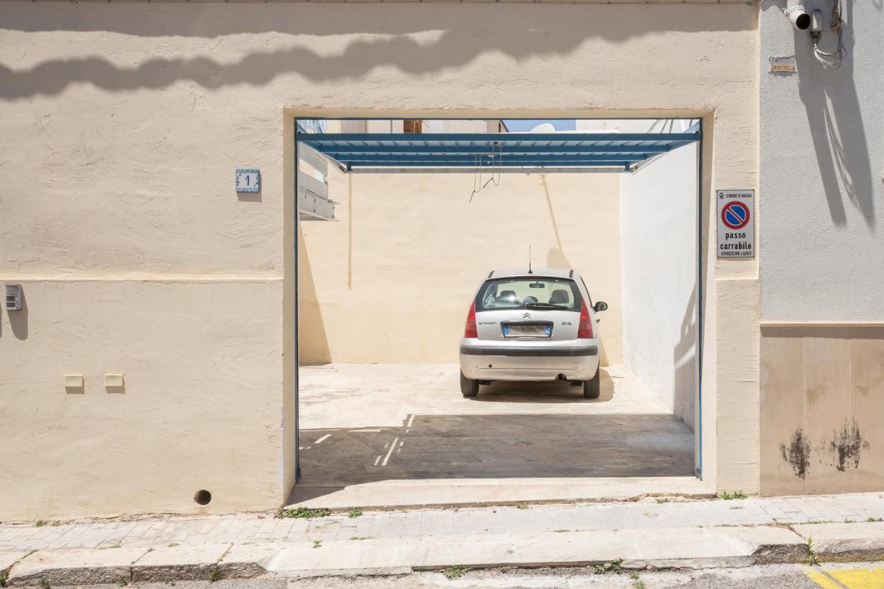 Appartamento Saltwater Con Parcheggio Privato Marina di Ragusa Esterno foto